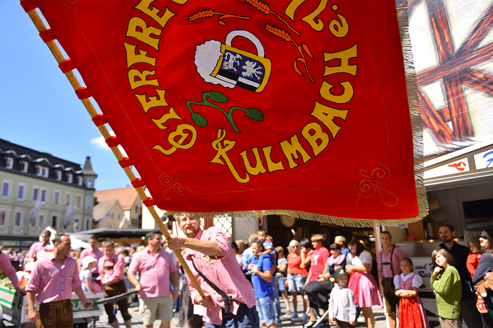 Kulmbacher-Bierwoche-Bierfest-Fanumzug-kulmbacher-bierfreunde-ev