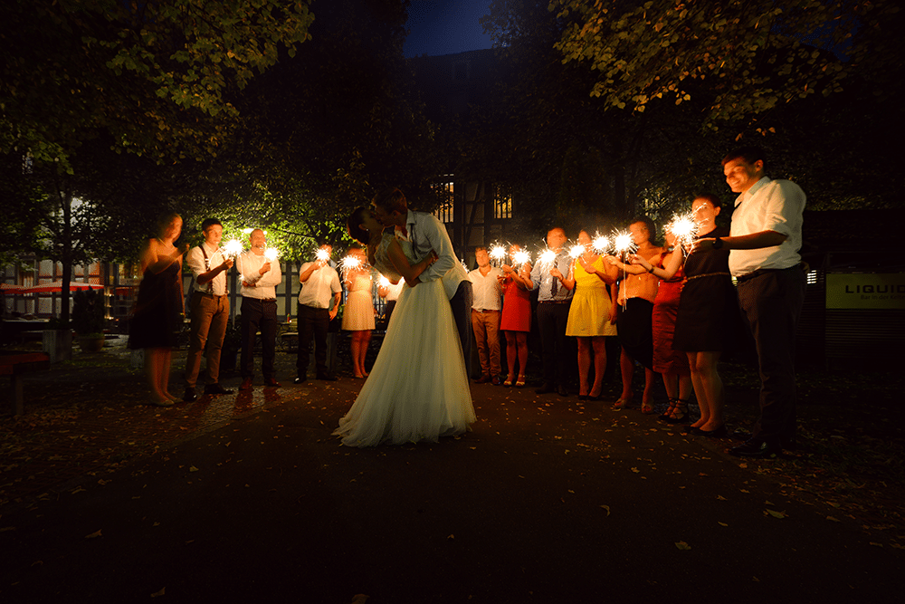 Hochzeitsfotograf-Tübingen-bei-Stuttgart-Exklusive-Hochzeitsreportage-Fotograf-Fotostudio-München-Stuttgart-Köln