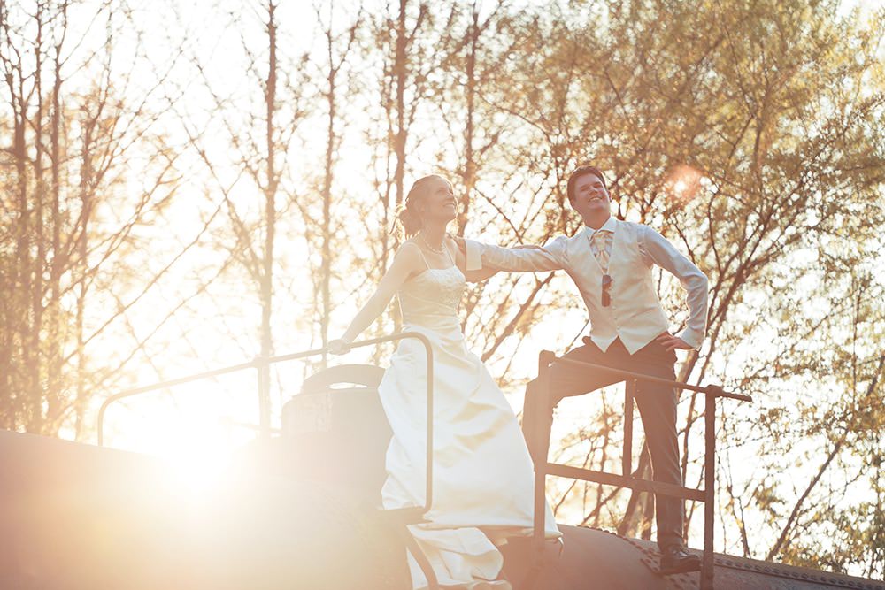 Hochzeitsfotograf-Hochzeitsbilder-Gössweinstein-fränkische-Schweiz-Max-Hoerath-Design-Burggaillenreuth-Hochzeitslocation-Wedding-fotograf-after-trash-the-dress