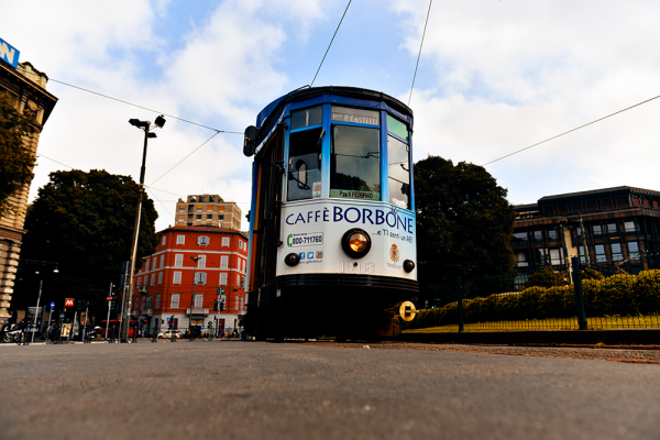 Mailand-expo-2015-strassenbahn-streetfotografie