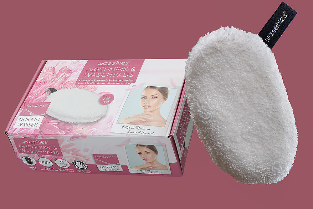 Produktfotograf-flaschen-duft-düfte-photoshop-produktfotografie-produktfotos-tabletop-fintec-fotokurs-cgi-fotograf-kulmbach-bayreuth-bamberg-coburg-hof-weiden Produktfotos vom Fotograf Max Hörath