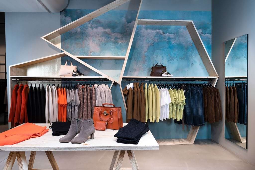 imagefotos-umkleidekabiene-interiorfotos-frey-geschaeftsausstattung-handel-imagebilder-werbefotografie-werbefotograf-fotostudio-geschäftsfotos Firmenfotos - Frey Modehaus