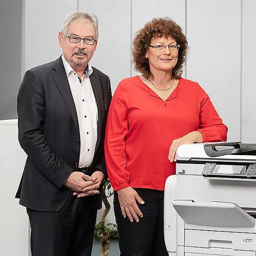 mitarbeiterfotos-werbefotograf-werbefotografie-teambilder Teambilder Mitarbeiterfotos von Max Hörath Design