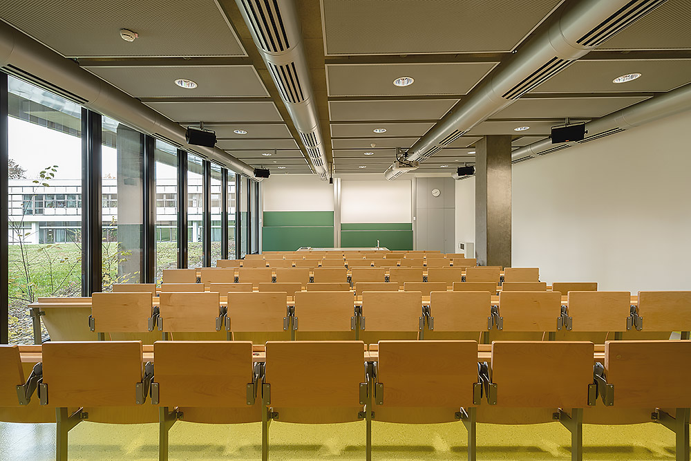 Architekturfotograf an der Universität Bayreuth - Max Hörath Design