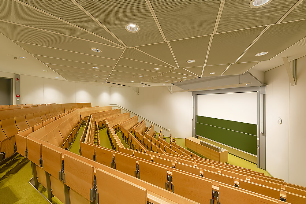 Architekturfotograf an der Universität Bayreuth - Max Hörath Design