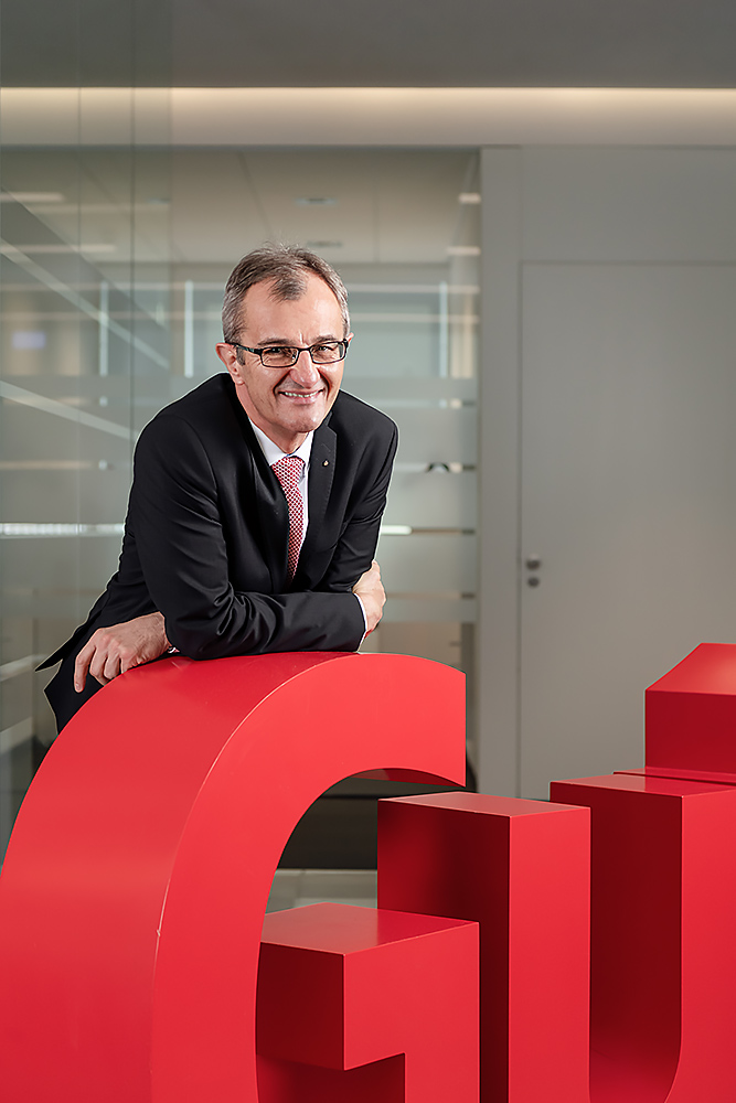 Werbefotograf Max Hörath Vorstand Harry Weiß