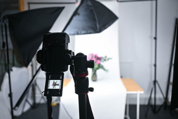 wie-werde-ich-ein-guter-produktfotograf-studiofotograf Fotokurs bei Primaflora von Max Hörath Design