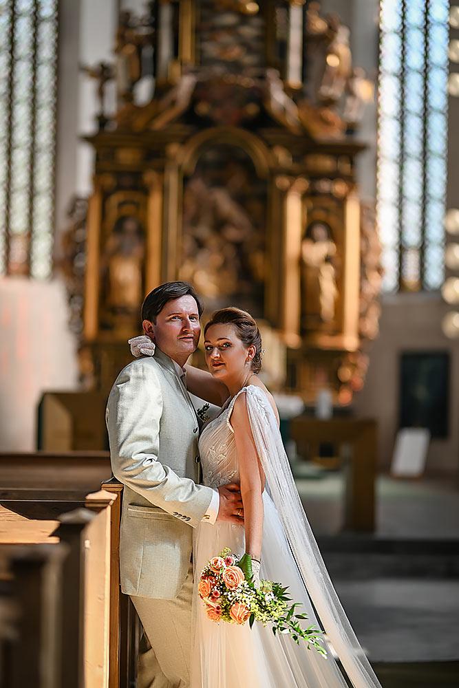 Kirchliche Trauung in der Petrikirche, Fotoshooting auf der Plassenburg Kulmbach, Feier im Al Castello